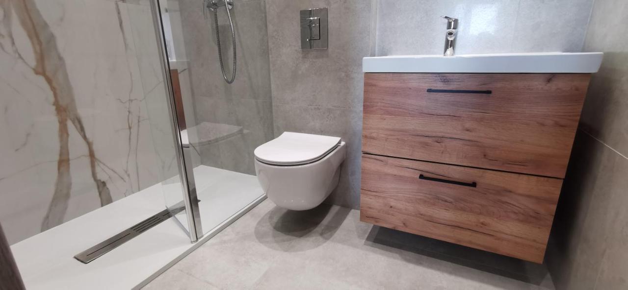 Wow Flou Przystan Letnica Apartamenty 700M Plaza Gdańsk Extérieur photo